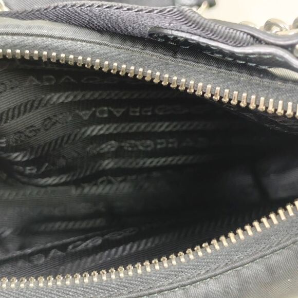 Prada Women Pre-Loved Bag Very Good Condition - Picture 9 of 9